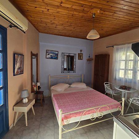 Aglaia Studios Fournoi Ngoại thất bức ảnh